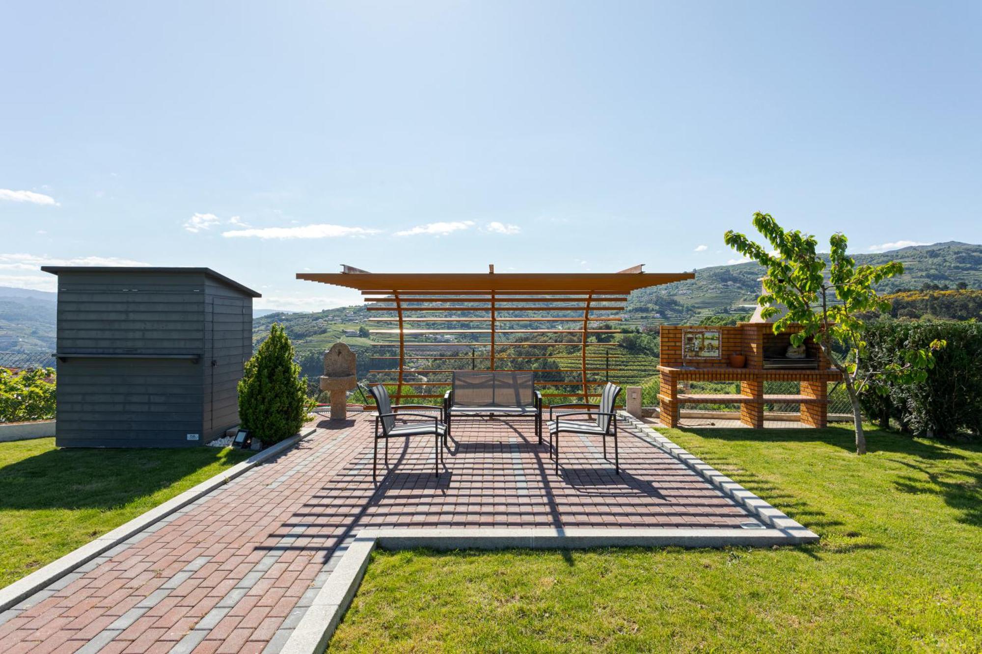 Spacious Villa Pool & Douro View By Host Wise Santa Marinha do Zêzere エクステリア 写真